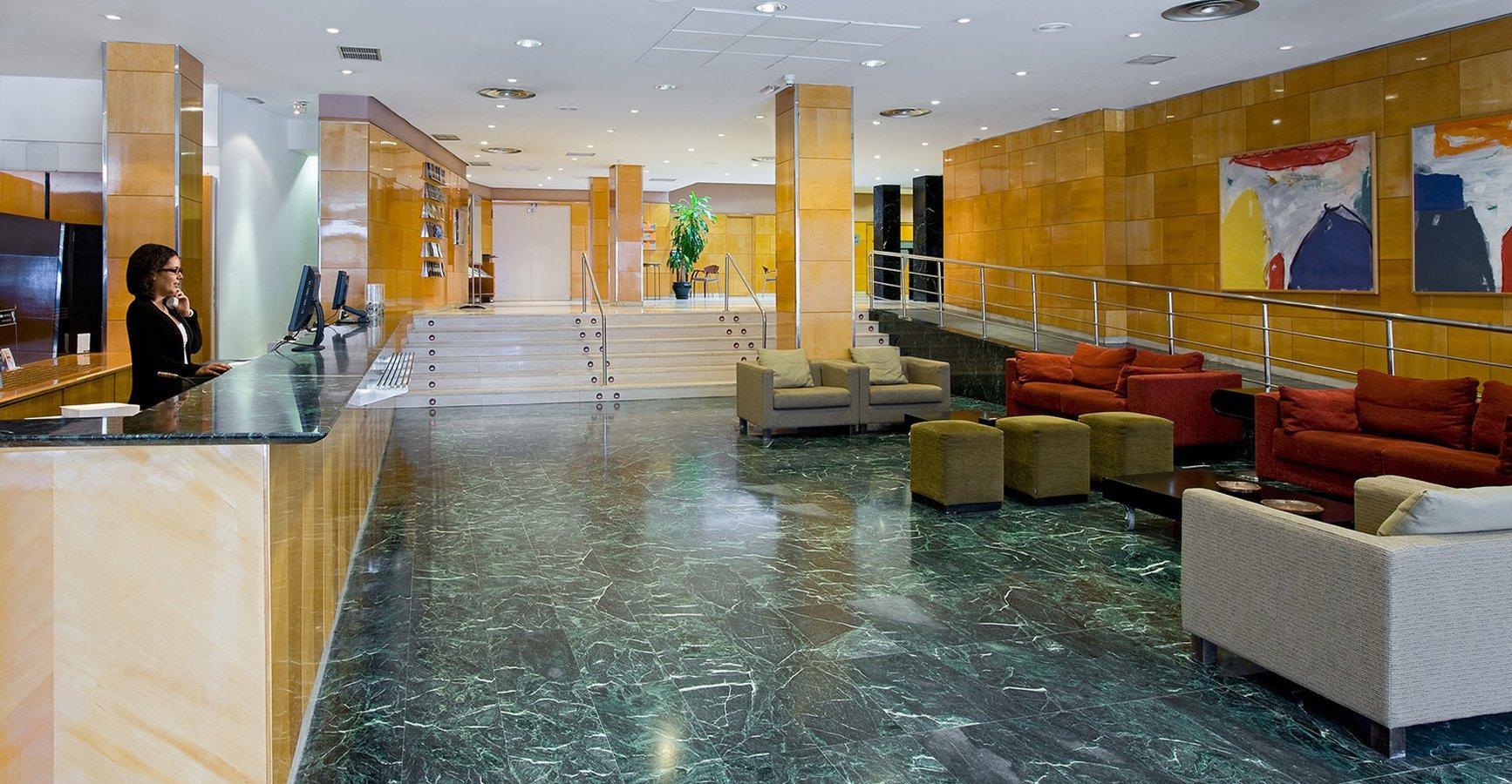 Nh Ciudad Real Hotel Exterior photo
